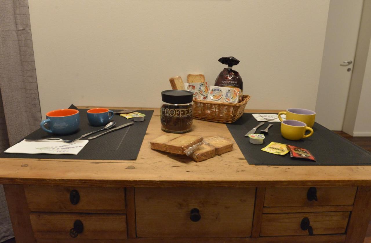 Biker'S Wine House Bed and Breakfast Rovereto  Eksteriør billede